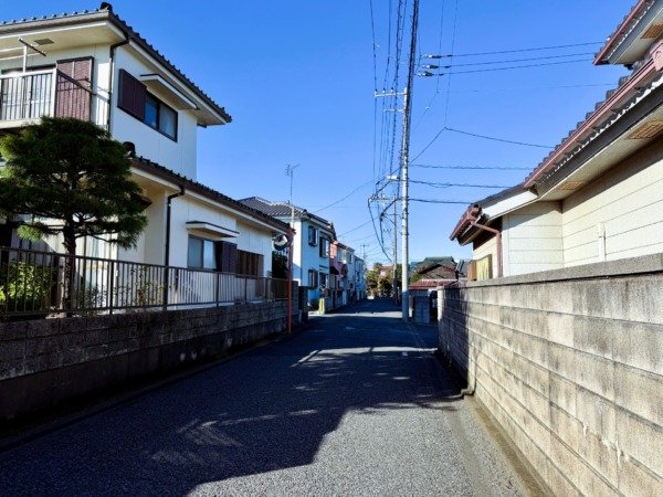 【税理士監修】親と同居していた自宅を相続するときの注意点｜戸籍・評価額・小規模宅地等の特例